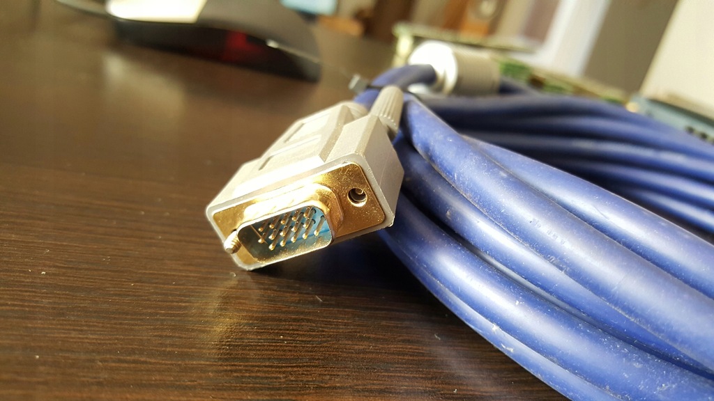 kabel VGA D-sub 15M - RGB 3RCA chinch 5,0 m