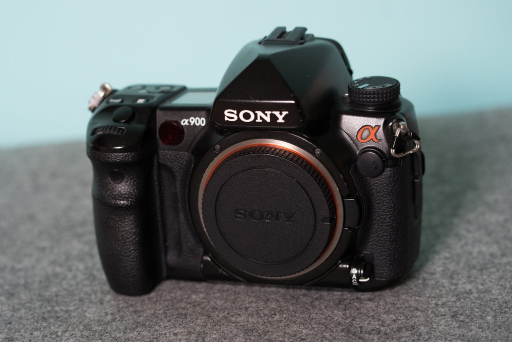 Sony Alpha DSLR-A900, kultowa 900-ka.