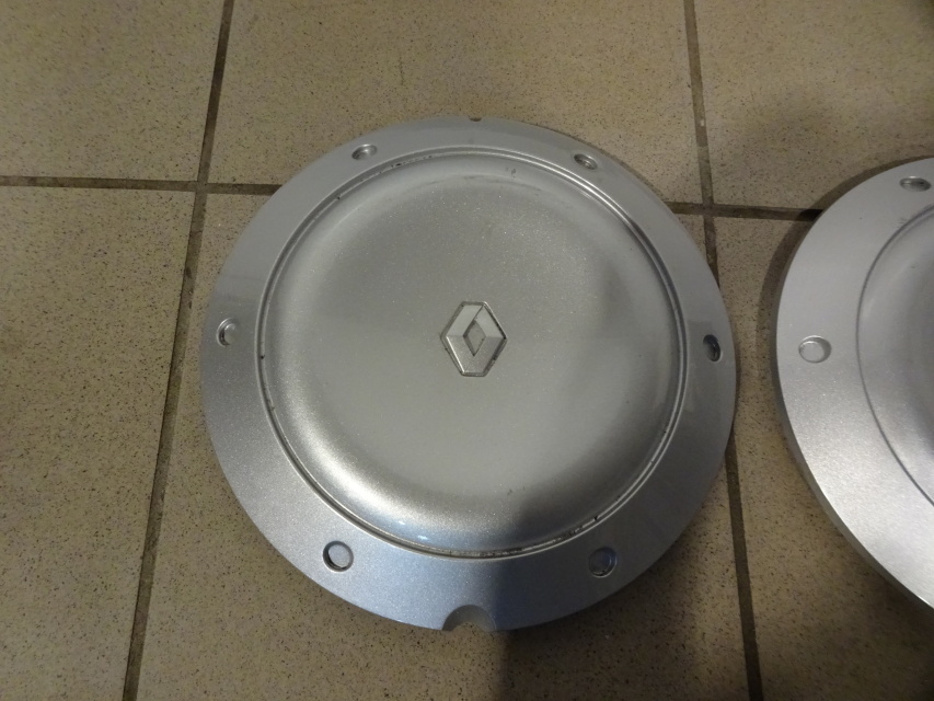 Renault deals kangoo hubcaps