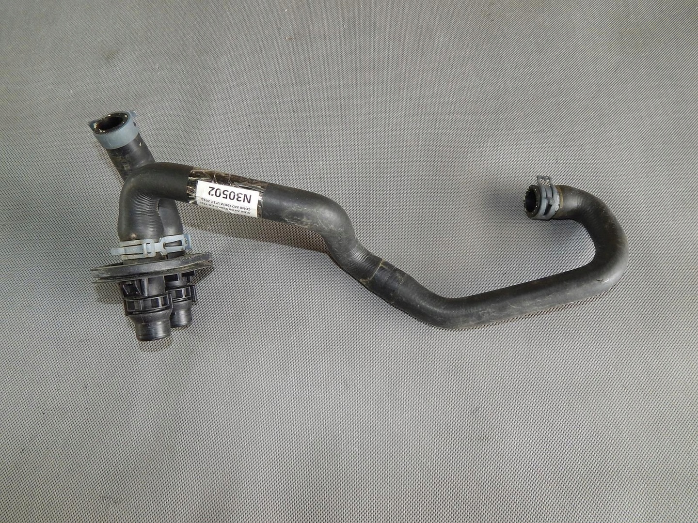AUDI A4 B8 COOLANT PIPE 8K1819350CJ