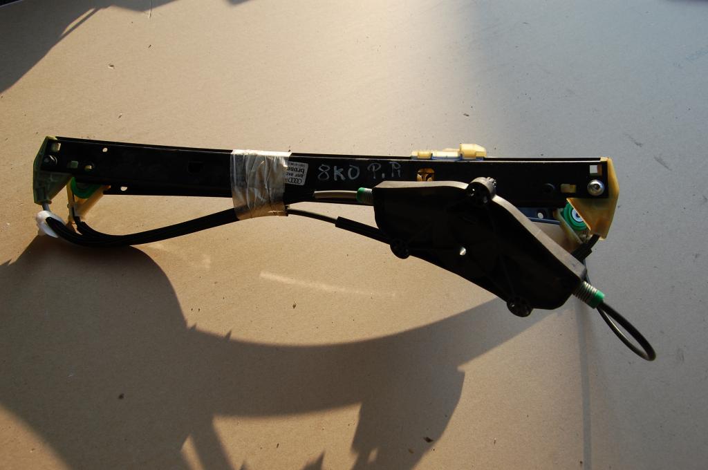 mechanism window regulator right front AUDI A4 8K0