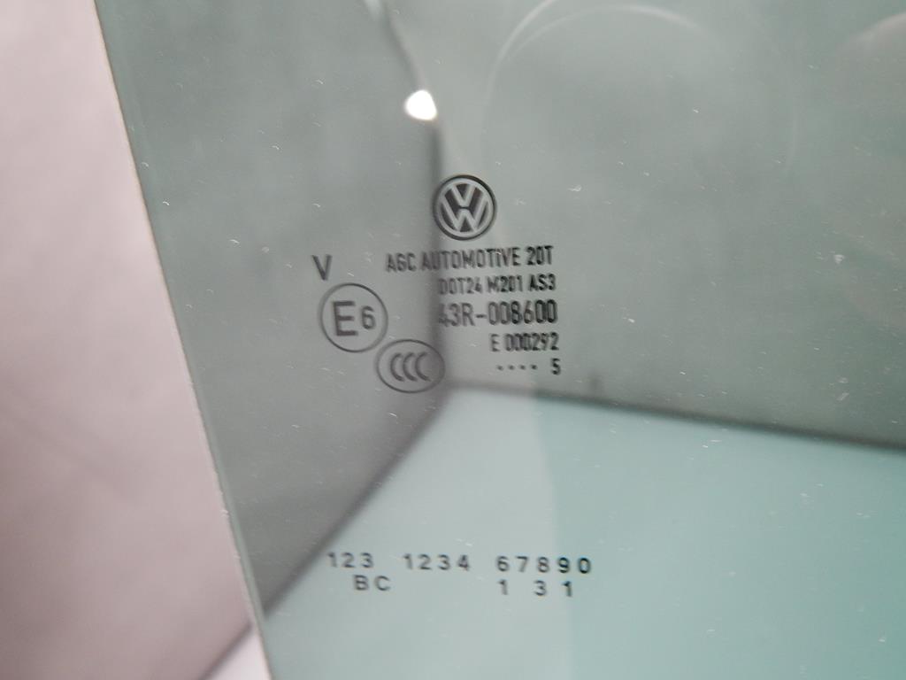 VW TIGUAN II 5NA window left rear part 14R.