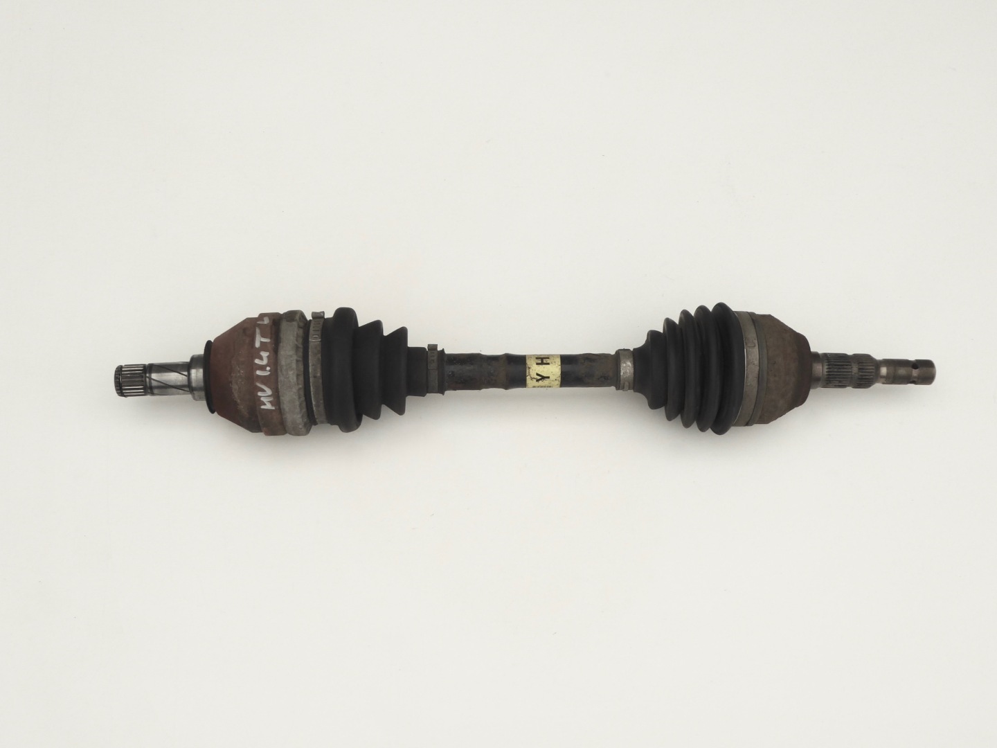 semi-axis left YH OPEL MERIVA B II 1.4 TURBO A14NET