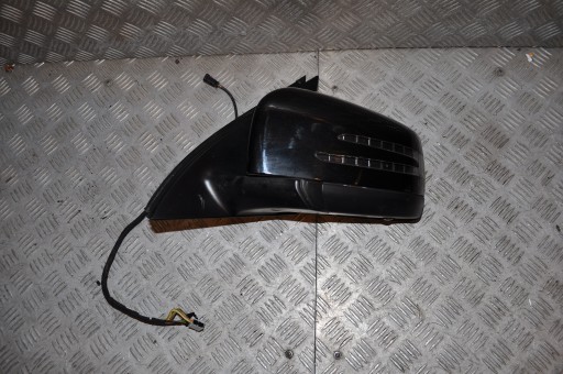 mirror left MERCEDES GLS ASYS.KAMERA 20K L1387 1