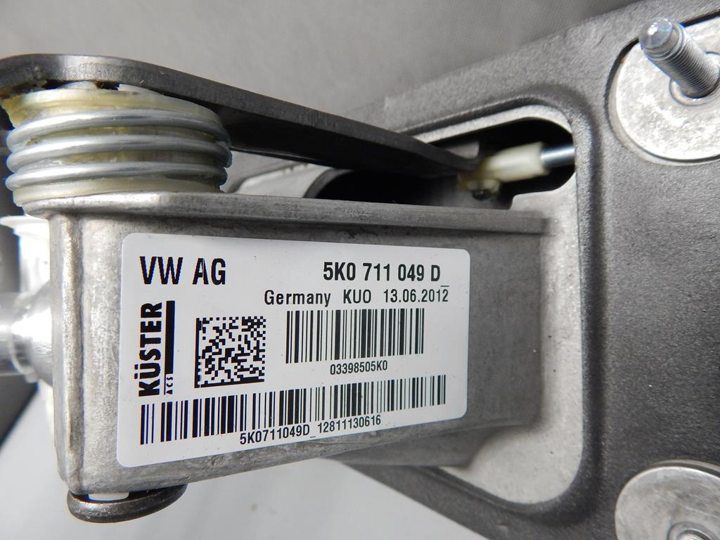 VW SCIROCCO Mecanisme levier vitesse Engrenage 5K0711049D