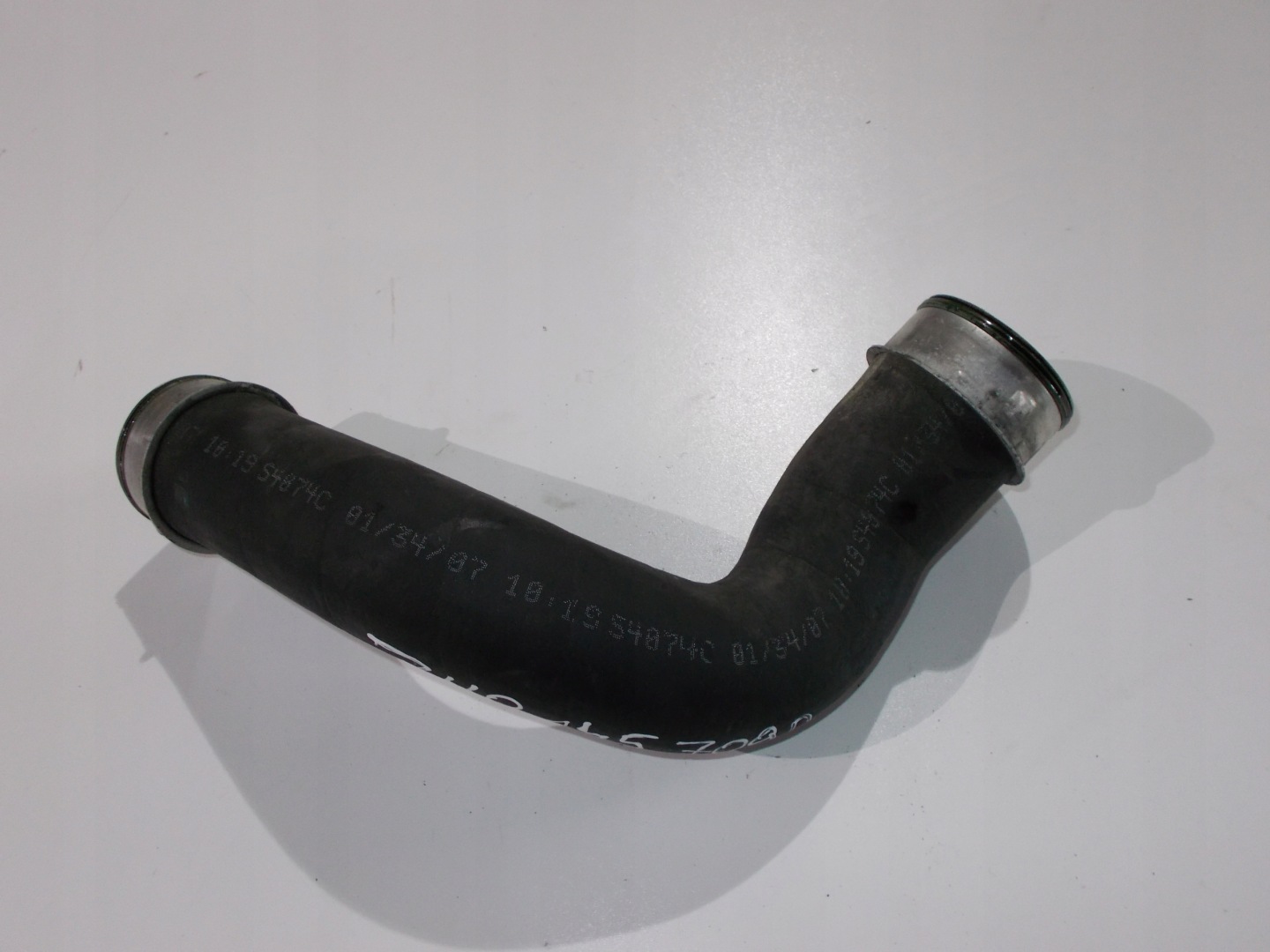 VW T5 2.5 TDI hadice intercoolera 7H0145709D