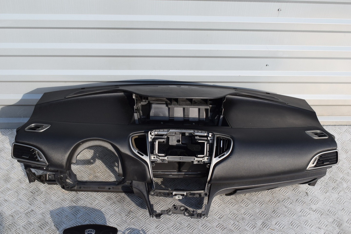dashboard console airbag airbags YPSILON II 2014