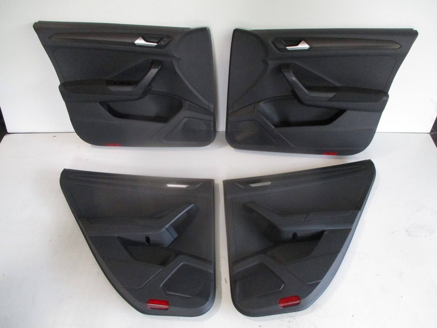 upholstery side door VW 2GA T-ROC