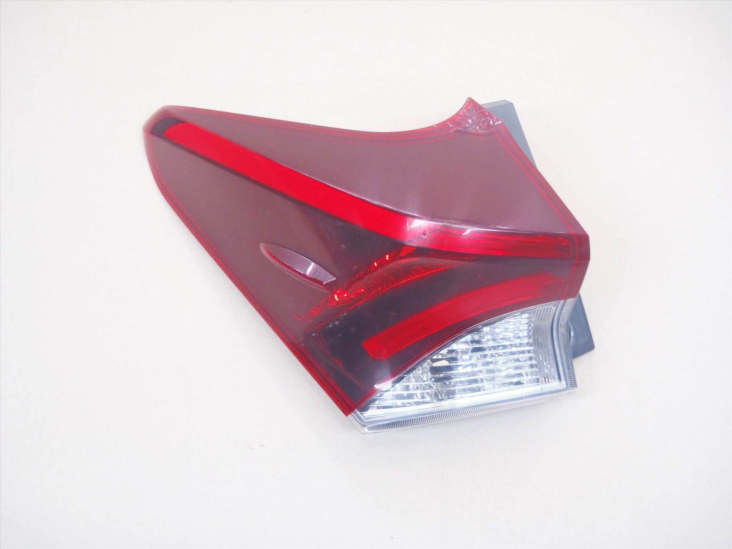 Toyota Auris E150 Rückleuchte 8156102A51 Rearlamp - Image 1