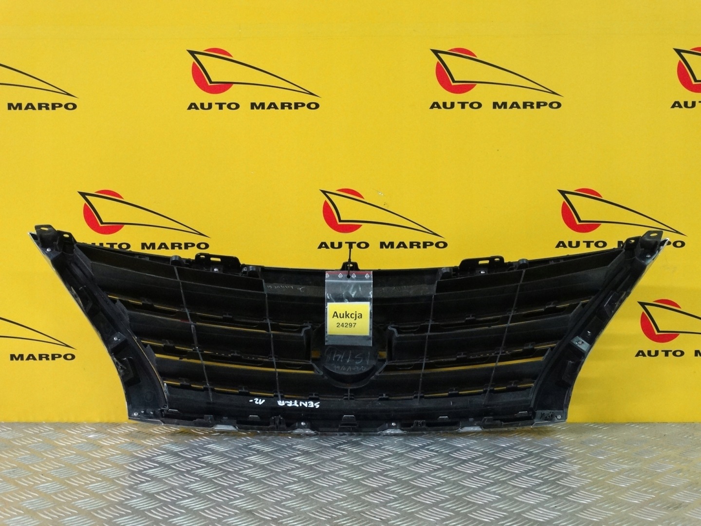 Nissan Sentra Kühlergrill FRONTGRILL Kühlergitter - Thumbnail 4