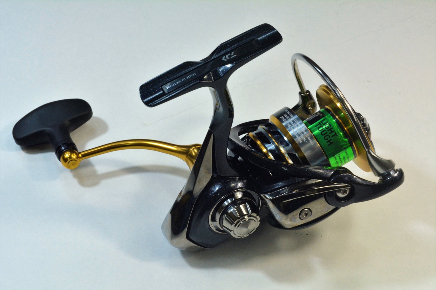 Обзор катушек daiwa. Обзор катушек daiwa. Дайва инфинити анти реверс. Катушка daiwa exceler 2500d lt. Обзор катушек daiwa.