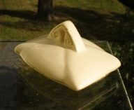 Stara ceramiczna POKRYWKA z porcelany ECRU