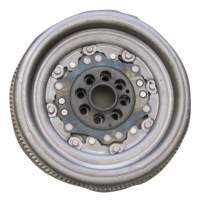 фото thumb №1, Audi a3 8v 2.0 tfsi колесо двухмассовый 06k105266a