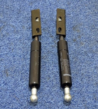 фото thumb №5, Volvo v70 xc70 амортизатор задньої кришки зад 9187315