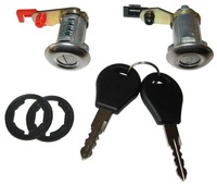 фото thumb №1, Nissan terrano ii 2 замок вкладка двері лівий+ правий