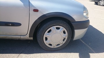 фото thumb №4, Накладки крыла крыльев renault clio 2 5d kpl