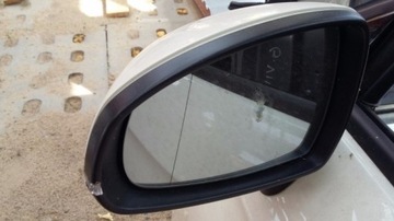 фото thumb №1, Audi a1 2013 rok дзеркало ліва 6 кабелі