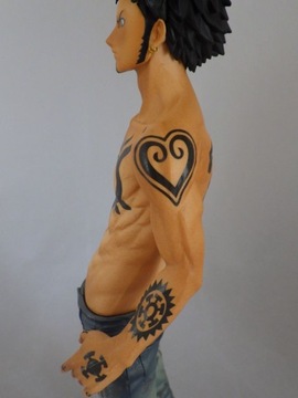 FIGURKA ANIME ONE PIECE Trafalgar Law KING OF ART