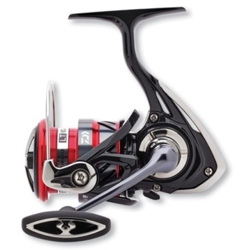 ЛЕГКАЯ КАТУШКА DAIWA NINJA LT 2500XH