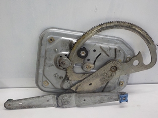 фото thumb №2, Scania r підйомник скло правий