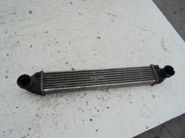 фото thumb №1, Радиатор интеркулер mercedes a w169 2.0 cdi