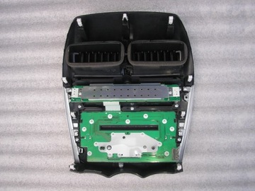 фото thumb №3, Oryg панель автомагнитола cd mp3 mitsubishi asx