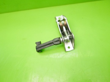 фото thumb №11, Механізм кришки заливання пального mercedes vaneo w414