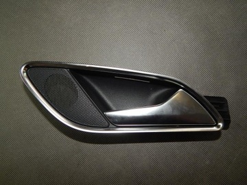 фото thumb №1, Audi q3 8u ручка внутренняя правые зад