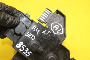 фото thumb №6, Вкладка лампи лівий зад 4.2 b audi a8 d2