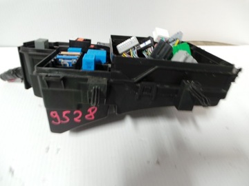 фото thumb №2, Renault espace v 5 2015r. корпус предохранителей