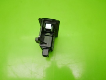 фото thumb №5, Кнопка закрытия крышки задняя lexus ls460l 12-17