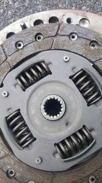 фото thumb №3, Зчеплення притиск диск ford fiesta mk7 1.2 8v217563ab