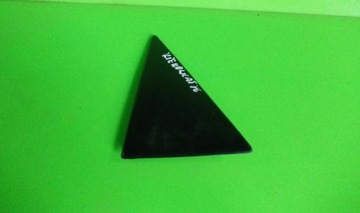 Заглушка трикутник двері лівий зад ford escort mk7 5d фото №1