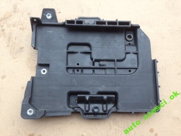 Основание акумулятора kia rio iv 1.4 crdi 2011 2014 фото №1