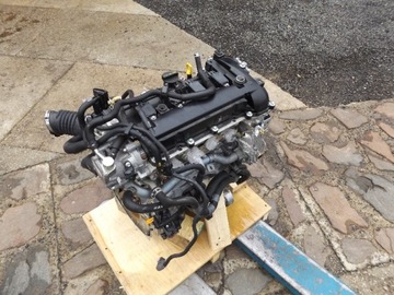 Двигун 2.0 mazda 3 14-17r 2016r головка wał фото №1