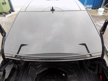 Mercedes w212 рестайлінг sedan скло зад задня фото №1