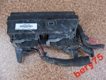 Jeep commander 06r block fuse box, фото