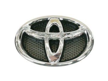 Yaris 3 17-20 emblem logo emblem bumper, фото