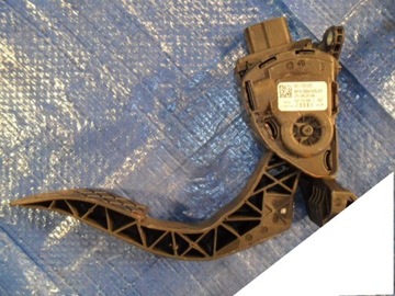 Audi a4 s4 2008-12 r gas pedal 8k1723523, фото