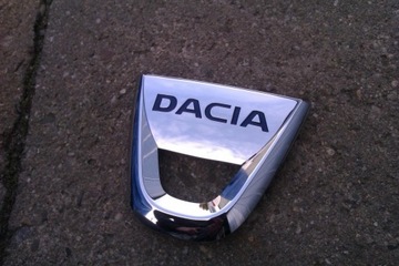 Emblem on lattice dacia 2013->, фото