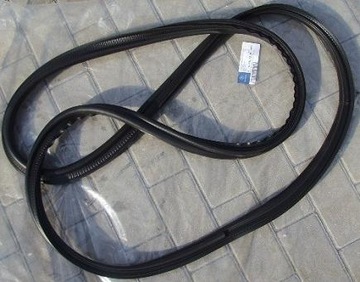 Mercedes b class w245 trunk lid seal trunk new original, фото