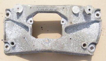 Audi a4 b8 a5 q5 кронштейн опора коробки 8k0399263r, фото
