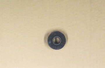 Lexus ct200h 10-16 rubber gasket fasteners radiator, фото