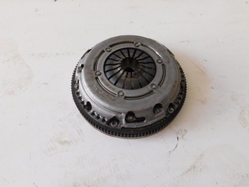 Sprzedlo disk basket 03c105273q 04c141025d polo, фото