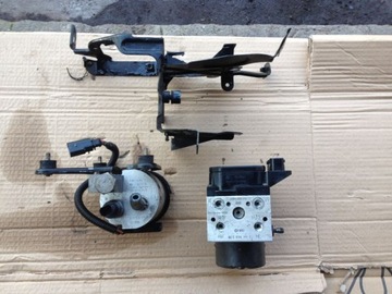 Audi a6 c5 amplifier abs 2, 5tdi 180km 8e0614175f, фото