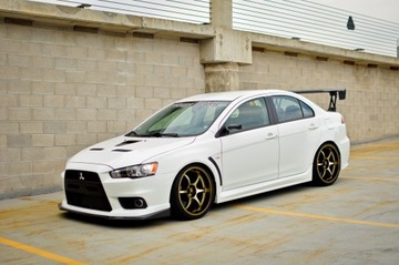 Крыло правое mitsubishi evo 10 x rajd drift новый!, фото