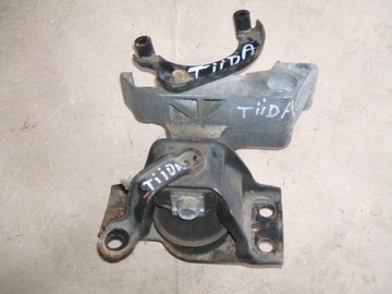 Tiida 1. 6i кронштейн крепеж подушка крепление двигателя, фото