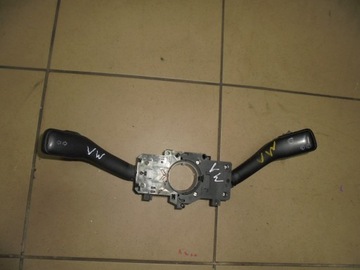 Audi vw skoda переключатель подрулевой 8l0953513, фото