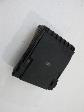 Блок предохранителей vw golf leon a3 1k0937124p, фото