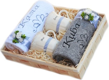 For a gift wedding towels з your embroidery cups, фото